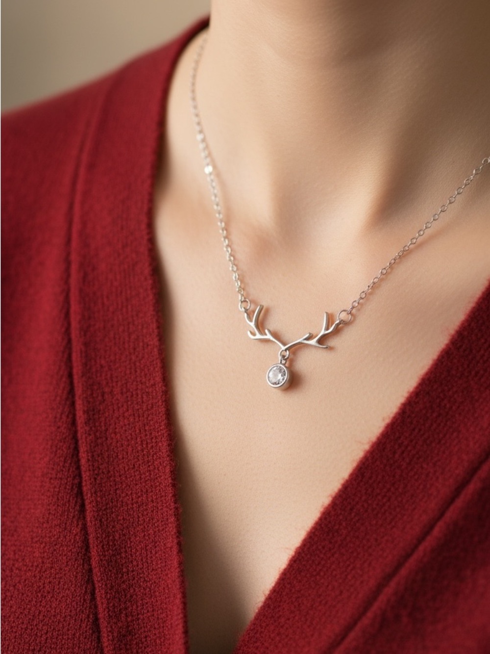 White Gold Plated Deer Antler Necklace with CZ Gemstone. New.